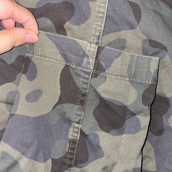 Nautica Camo Pants - Picture 4 of 5